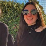 Con título B2 de inglés y Bachillerato de Salud, implantitía clases en Sevilla